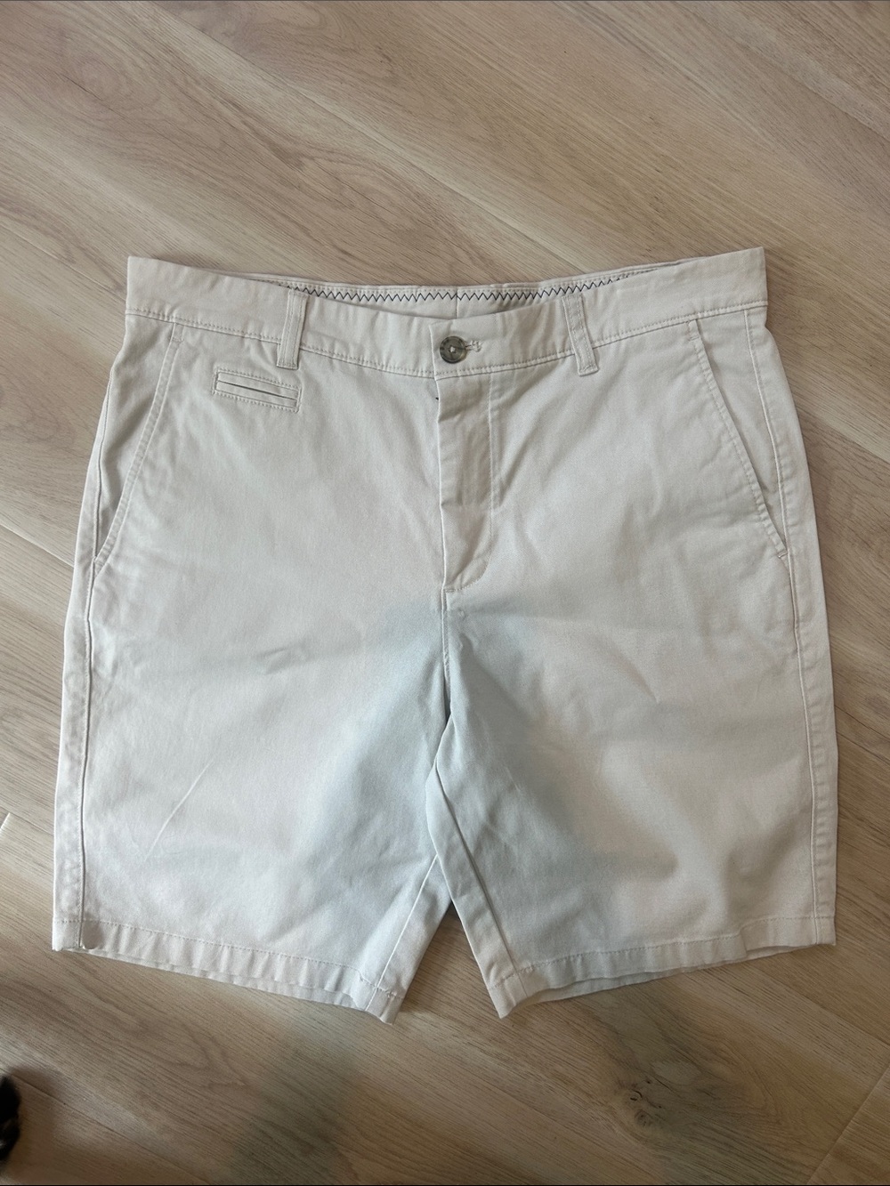 johnnie-O Mens Flat Front Shorts in Light Tan